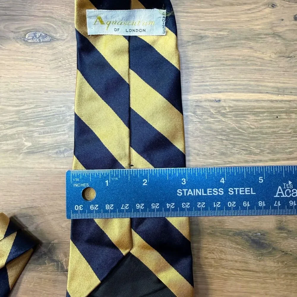 Vintage Aquascutum of London Tie Navy Gold Diagonal Stripe 100% Silk England